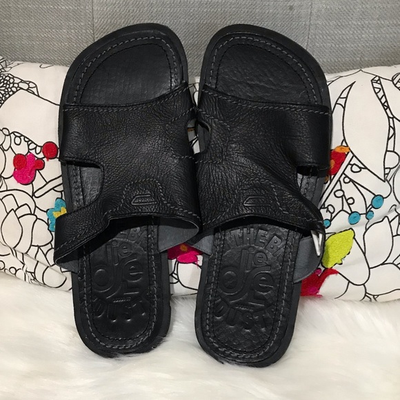 Diesel Mens Black Leather Lucio Sandals 